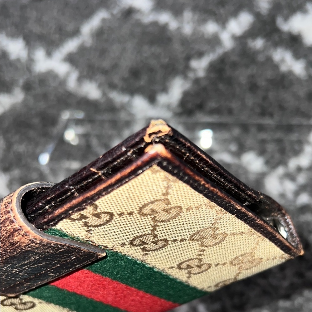 EUC Gucci Sherry Line Agenda - Picture 5 of 15